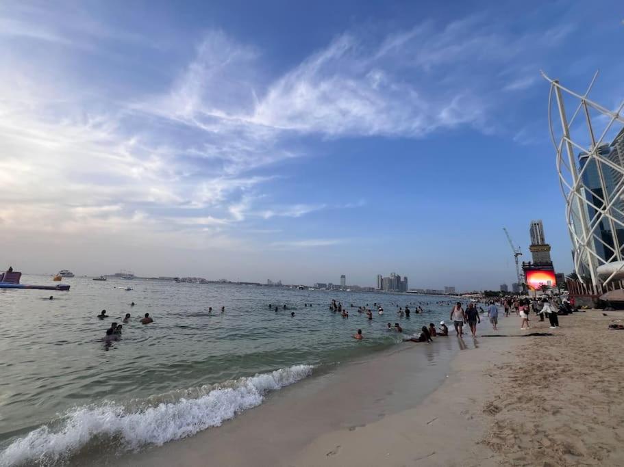 Jumeirah Beach Residents, Free Parking Дубай Екстер'єр фото